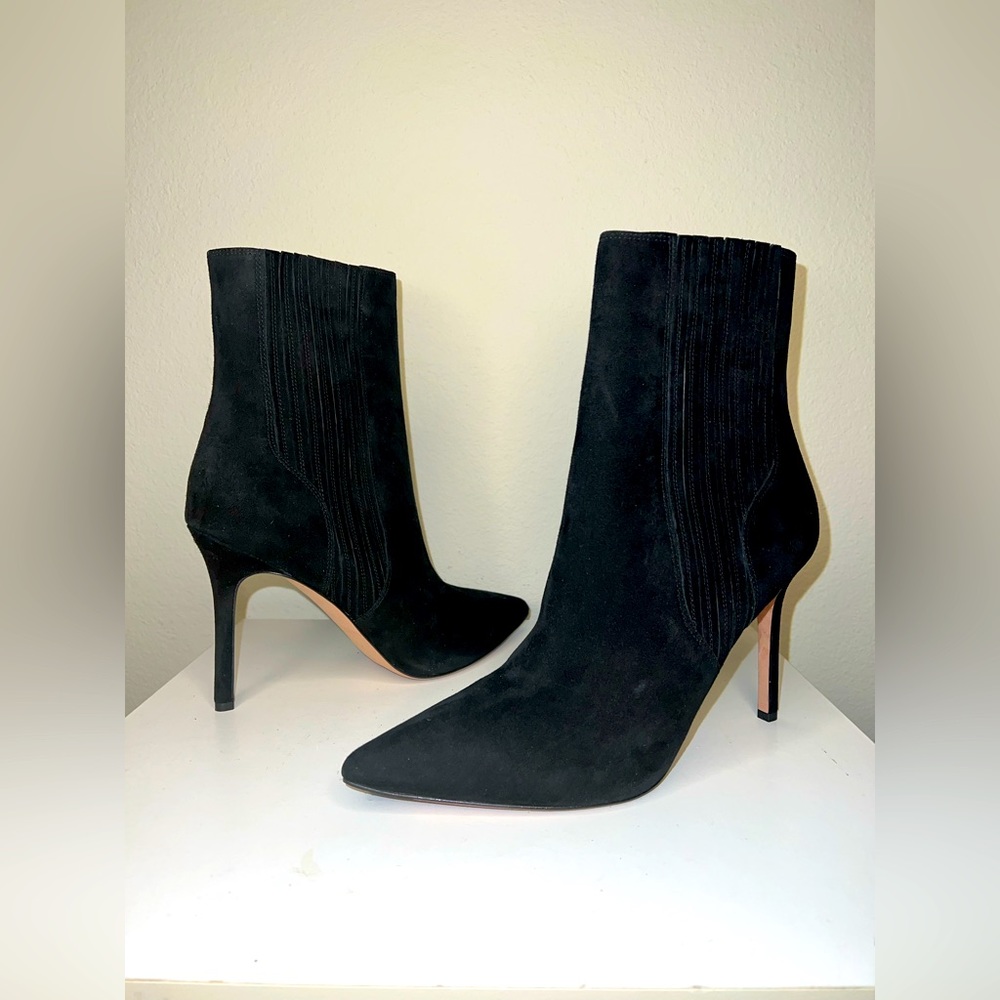 Veronica Beard Black Ankle Boots